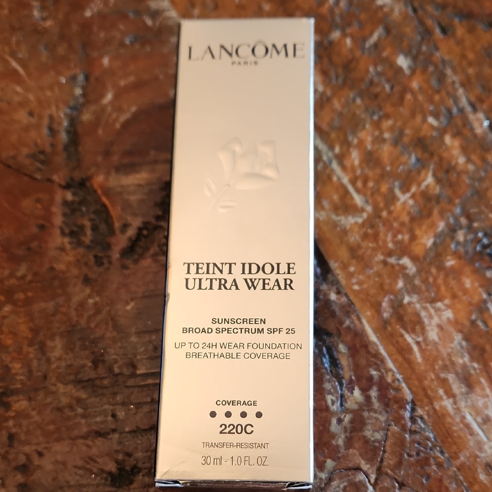 Lancôme Teint Idole Ultra Wear Foundation